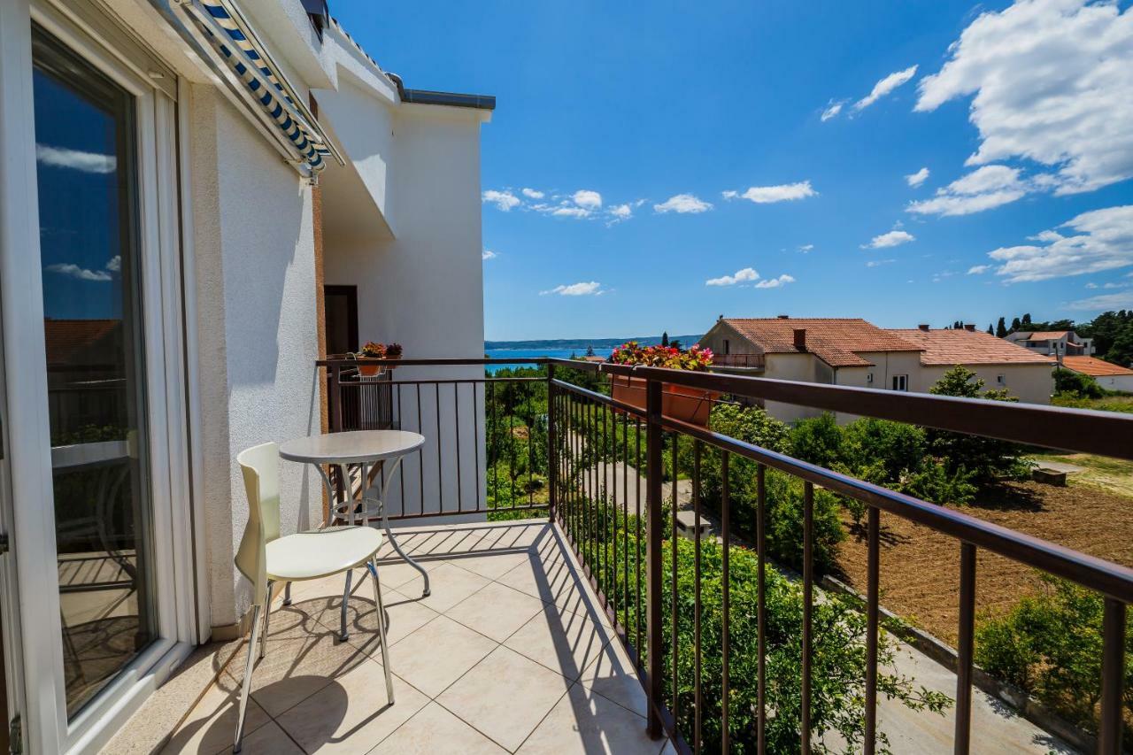 Apartments Mila Kaštela Esterno foto